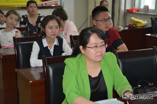 昌吉州举办“花儿昌吉·融情故事汇”讲故事预赛