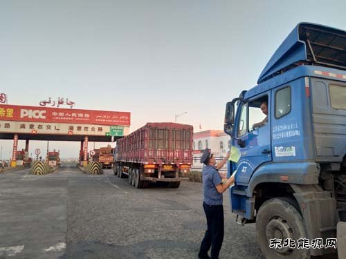 【富蕴路政管理局】恰库尔图超限检测站开展规范行政执法活动