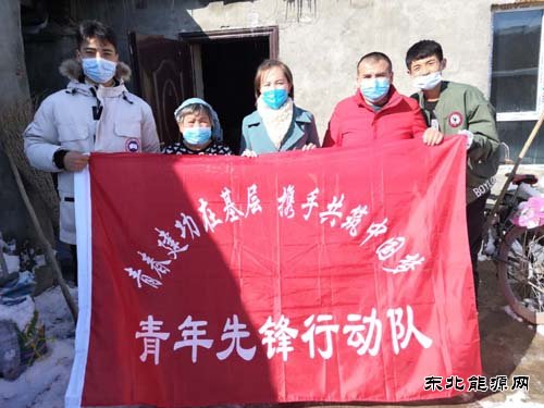 富蕴路政管理局“青春公益行”雷锋月活动