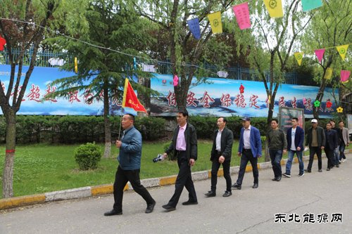 铜川矿业公司下石节矿：安全之声满矿山