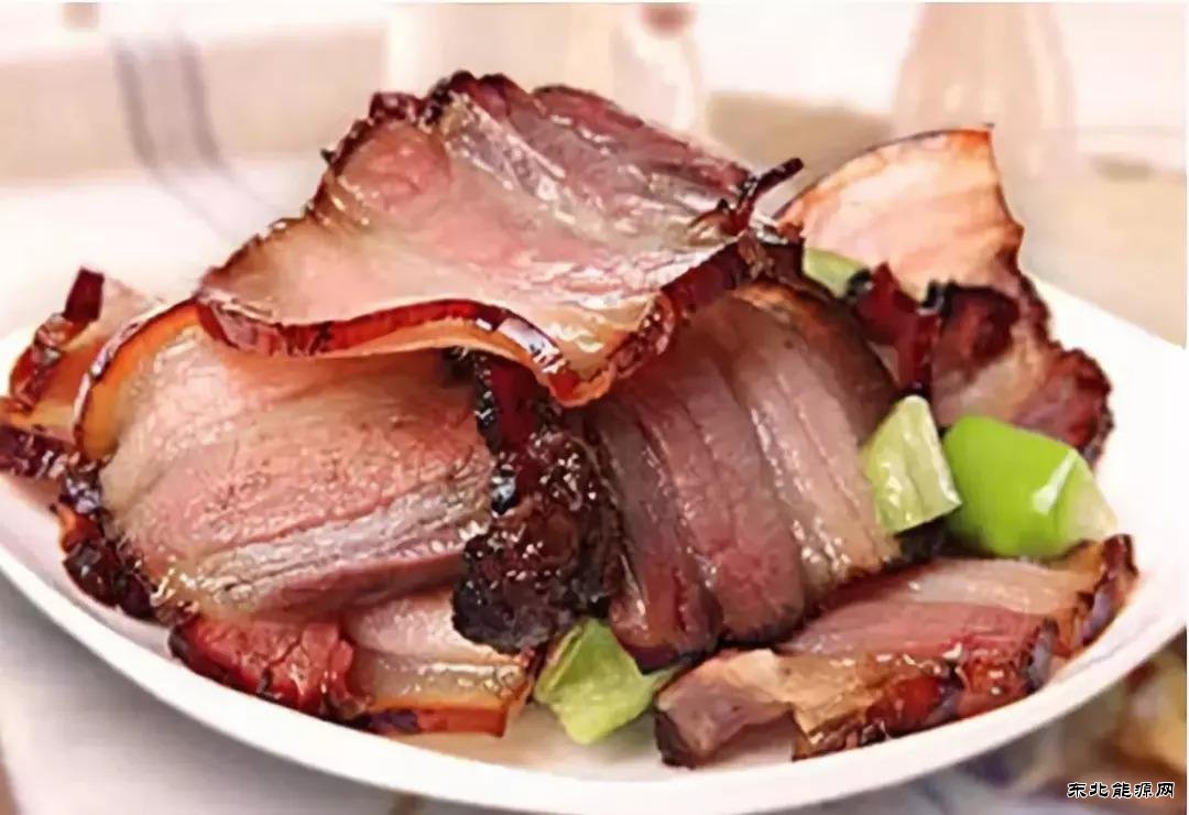  “就地过年” 不缺家的味道