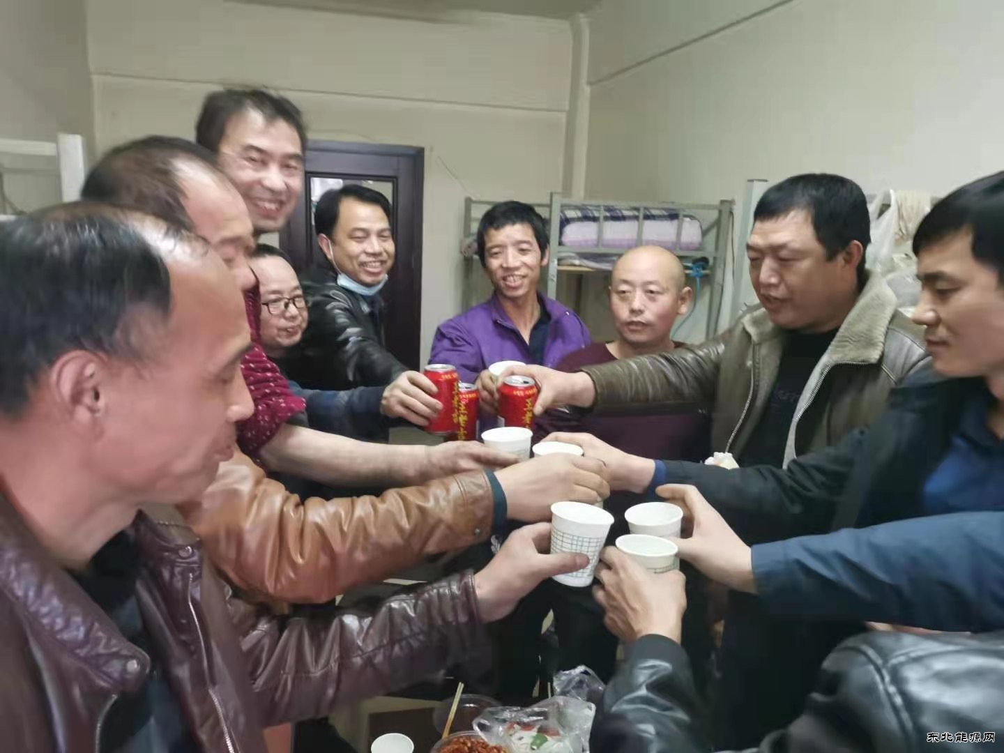 蒲白矿业煤矿运营公司小小年夜饭  凝聚大力量