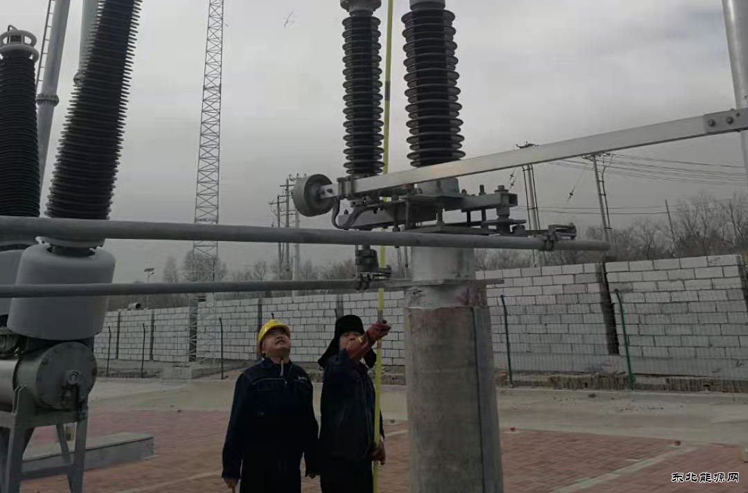 变电工区：做电网安全的脊梁，运维人不惧风月黄沙