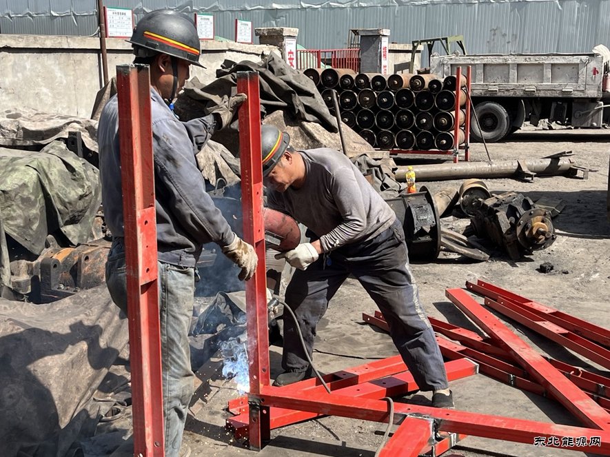 蒲白矿业煤矿运营公司加强经营管理 降低成本增效益