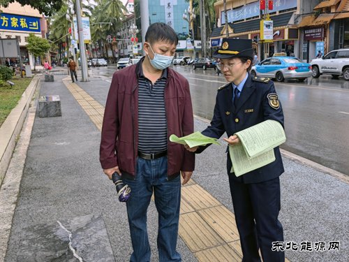 云南省交通执法局西双版纳支队多措并举开展“宪法宣传周”活动