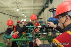 学习雷锋 青春行动