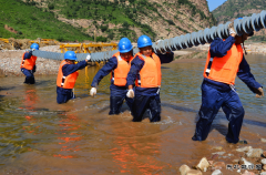 洪水无情志更坚