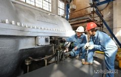 锦州石化公司将“电流”降到底