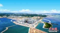 直面中国核电发展：未来10年建60台核电机组安全吗？