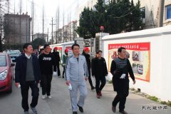 中煤楚源公司组织开展义务植树活动