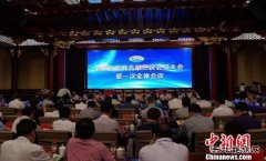 钢铁行业扭转亏损局面 业内呼吁民营钢企推进兼并重组