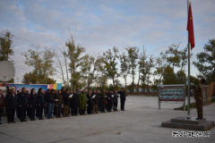 布尔津路政海事局举行，坚决同“两面人”作斗争 国旗下宣讲大会