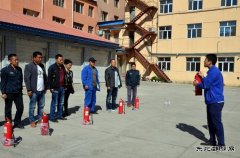 桦南供电公司：开展消防安全培训演练