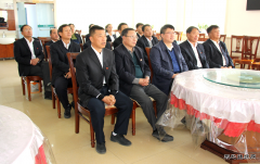 兴凯湖电业局：组织收看新一届中共中央政治局常委与中外记者见面