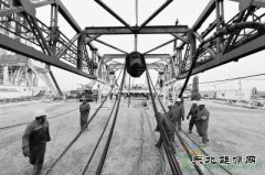 孔凡群：加快建立以商业储气库为主体 推动我国天然气储气库建设