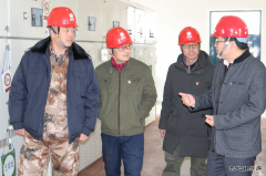 兴凯湖电业局：陈殿军局长深入兴凯湖供电旭升变现场指导春检