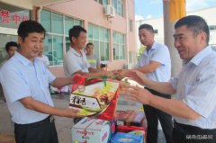 江西：兴泉铁路兴宁4标项目部开展“战高温酷暑，端午送清凉”活