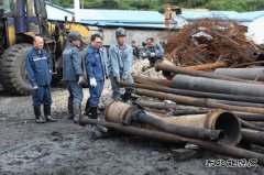 金佳矿党员攻坚克难先锋队