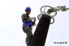 佳木斯供电公司紧锣密鼓 为哈佳铁路运营提供可靠电力保障