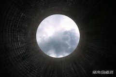 不一样的月亮（摄影作品）