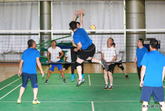 兴凯湖电业局：第七届“和谐杯”暨2018年职工气排球比赛圆满结束