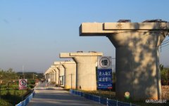 中铁二十一局：兴泉铁路兴国段最长桥梁平江特大桥成功浇筑