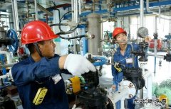 吉林石化：佳节创佳绩