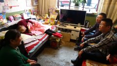 月亮田矿连续九年坚持走访慰问伤残职工