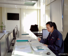 谁说女子不如男——记国网黑龙江省电力公司巾帼标兵刘芳