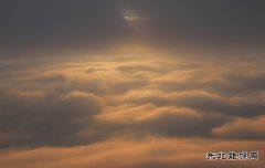 彩云金波腾万里（摄影作品）