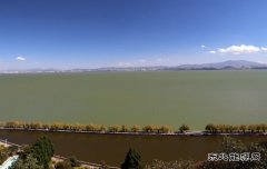 滇池西岸（摄影作品）