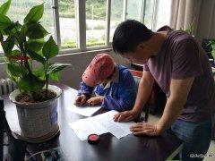 高山煤矿工会：金秋助学 摸底工作结束