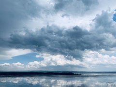 海天一色（摄影作品）