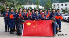 月亮田矿团委开展“爱国爱矿山”主题快闪活动