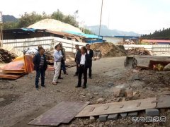 股份公司党委书记、董事长易国晶到金佳矿调研