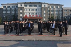 【图片新闻】潞安集团李村煤矿举行“国旗下的演讲”活动