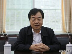 铜川矿业公司党委书记、执行董事刘水利深入下石节煤矿调研