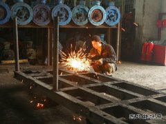 黔金煤业：算账抓生产 管理促提升