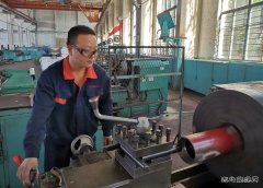 中煤新集楚源公司：节能减排挖掘“绿色”配件