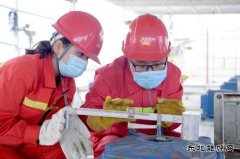 青春，绽放在一线