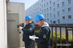 乌兰浩特市供电公司：“双节”如约至 保电进行时