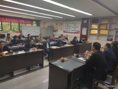 煤矿运营公司在第一项目部召开班组长恳谈会