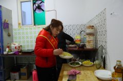 岗位“偏远” 关爱不远，蒲白建庄矿业公司工会用爱温暖这个冬日