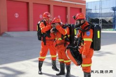 陕煤陕北矿业涌鑫公司：“以练为战”锻造矿山救援新“铁军”