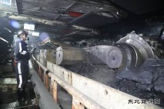 综采工作面现场（摄影作品）