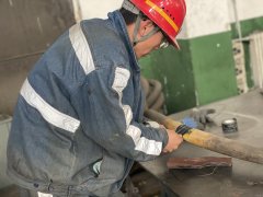 陕煤陕北矿业涌鑫公司：电缆修复有“新招”