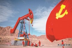 党旗飘扬在一线