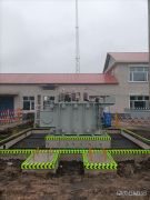 明水县供电公司：明水35千伏永久变电站工程主变顺利上台