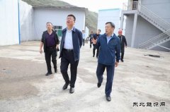 潞宁煤业公司领导赵光荣 李建斌到西风井现场办公