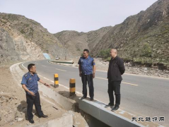 阿勒泰执法支队领导到基层执法大队开展综合督查、调研工作